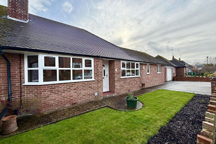 2 Bedroom Semi-Detached Bungalow For Sale In Orchard Valley, Hythe, Kent, CT21