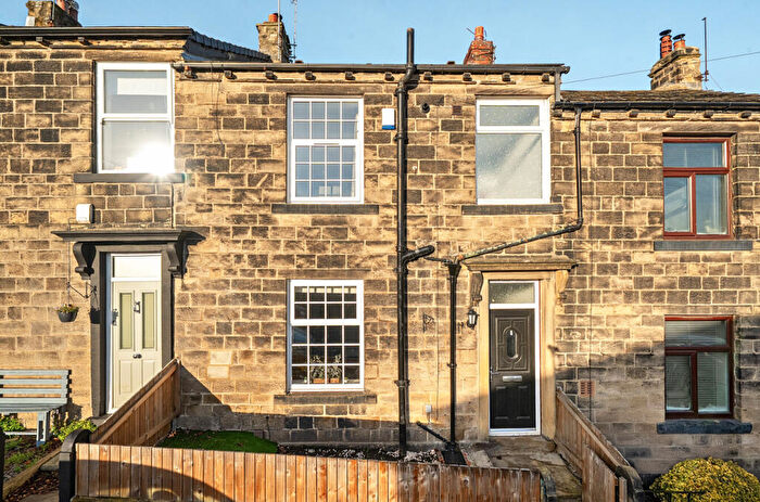 2 Bedroom Terraced House For Sale In Clarke Street, Calverley, West Yorkshire, LS28