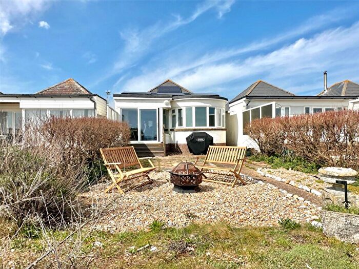 2 Bedroom Bungalow For Sale In Coast Road, Pevensey Bay, Pevensey, East Sussex, BN24