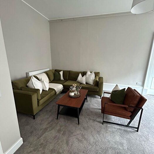 2 Bedroom Flat To Rent In Reform Street, City Centre, Dundee, DD1