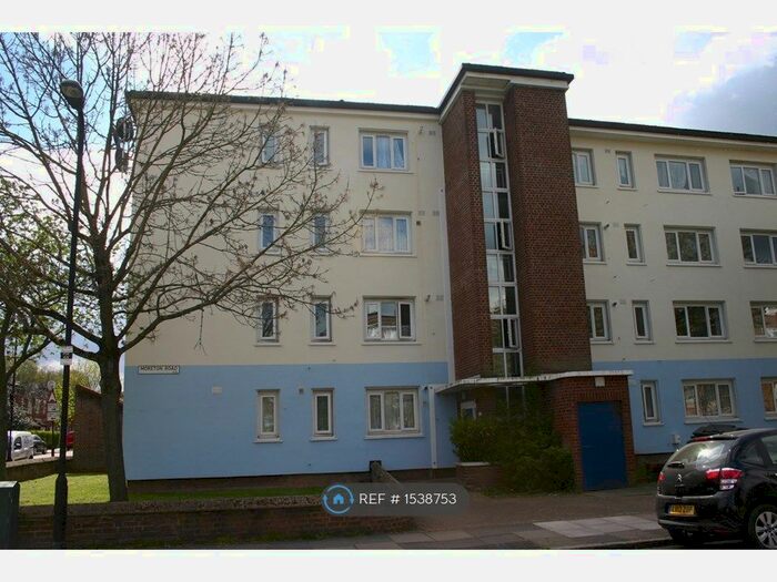 3 Bedroom Flat To Rent In Moreton Road, London, N15