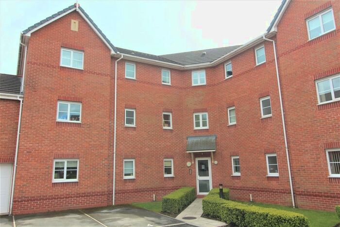 2 Bedroom Flat To Rent In Pendinas, Wrexham, LL11