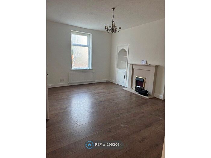2 Bedroom Terraced House To Rent In Weathercock Lane, Gateshead, NE9