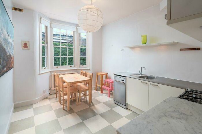 2 Bedroom Flat To Rent In Haberdasher Street, London, N1
