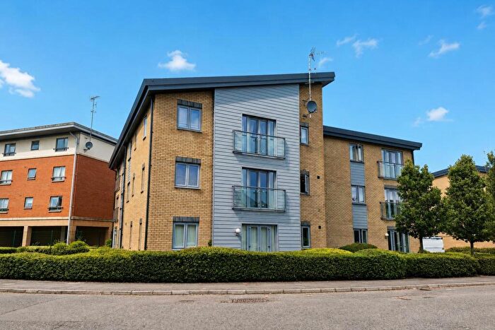 2 Bedroom Apartment For Sale In Saw Mills Court, Old Towcester Road, Southbridge, Northampton, NN4