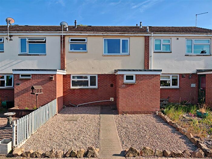 3 Bedroom Terraced House For Sale In Smeath Lane, Clarborough, Retford, Nottinghamshire, DN22