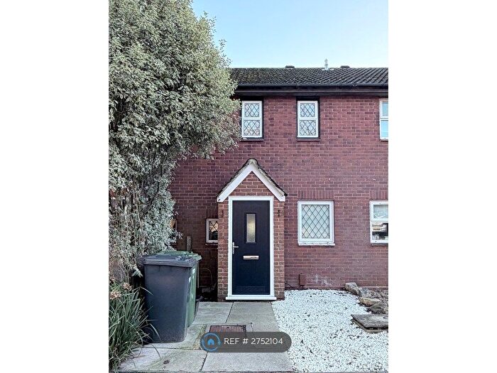2 Bedroom Terraced House To Rent In Diligence Close, Bursledon, Southampton, SO31