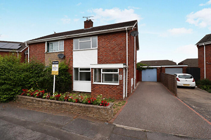 3 Bedroom Semi-Detached House For Sale In St. Matthews Close, Cherry Willingham, LN3