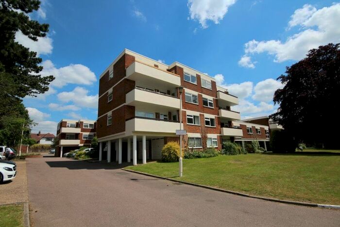 2 Bedroom Flat To Rent In Carlton Road, Harpenden, Harpenden, AL5