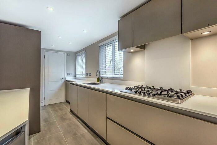 1 Bedroom Flat To Rent In Springfield Road, Guildford, GU1