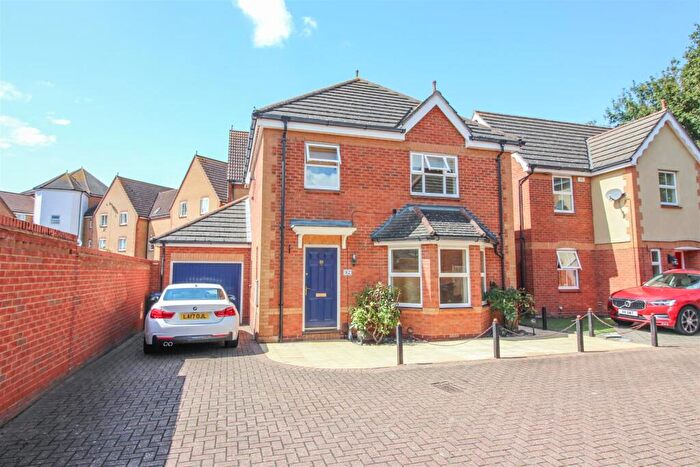 3 Bedroom Detached House For Sale In Chelsea Gardens, Church Langley, CM17