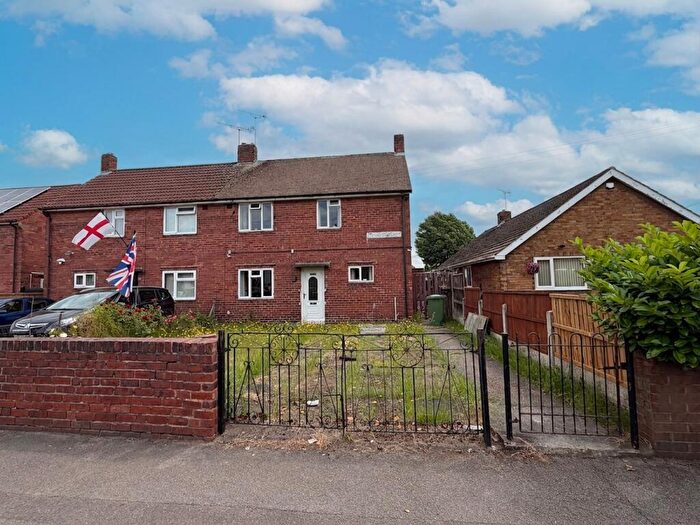 3 Bedroom Semi-Detached House For Sale In Shrewsbury Road, Worksop, S80