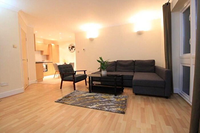 1 Bedroom Flat To Rent In Raven Row, London, E1