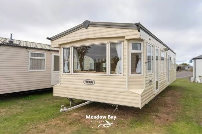 2 Bedroom Park Home For Sale In Plough Road, Minster On Sea, Sheerness, ME12