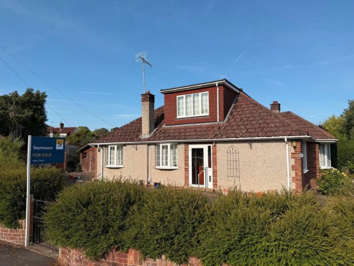 3 Bedroom Detached Bungalow For Sale In Hillside Gardens, Brockham, RH3