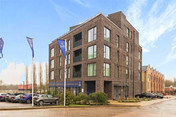 1 Bedroom Apartment For Sale In Canal Street, Campbell Park, Milton Keynes, MK9