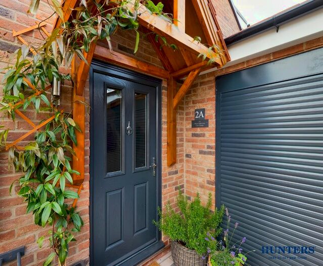 3 Bedroom Property For Sale In Wheelwright Close, Sutton On Derwent, York, YO41