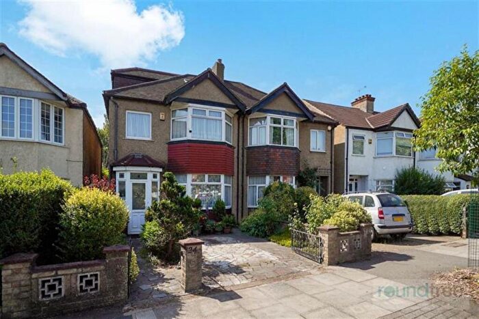 5 Bedroom House For Sale In Renters Avenue, Hendon, NW4