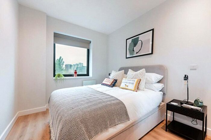 2 Bedroom Flat For Sale In Metcalfe Court, John Harrison Way, London, SE10