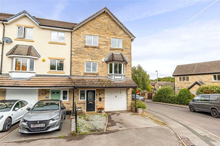4 Bedroom End Terrace House For Sale In Bromley Bank, Denby Dale, Huddersfield, HD8