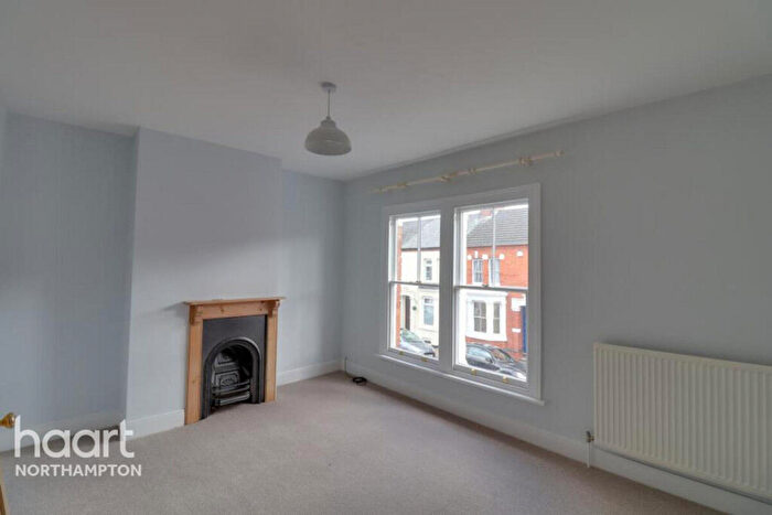 2 Bedroom Terraced House To Rent In Ashburnham Road, Northampton, NN1