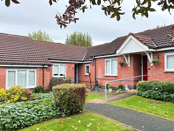 2 Bedroom Flat For Sale In Crompton Court, Codsall, Wolverhampton, WV8