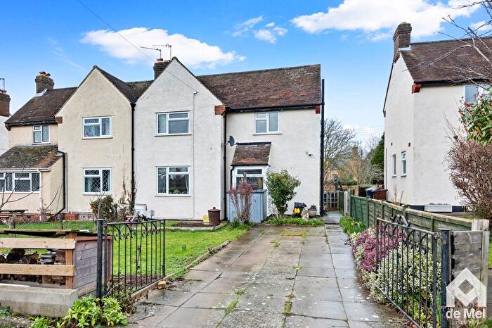 3 Bedroom Semi Detached House For Sale In Church Row, Gretton, GL54