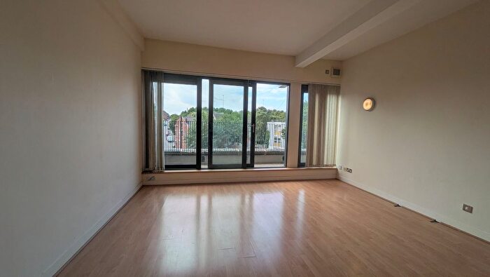 2 Bedroom Penthouse To Rent In Parsons Street, Dudley, DY1