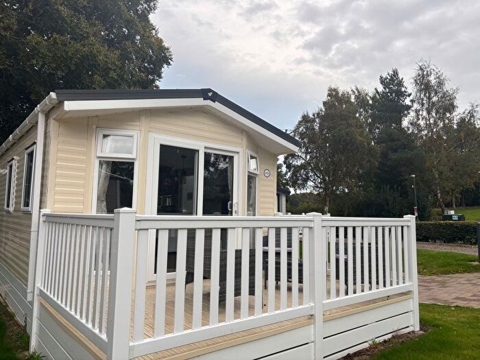 3 Bedroom Park Home For Sale In Kelso, TD5