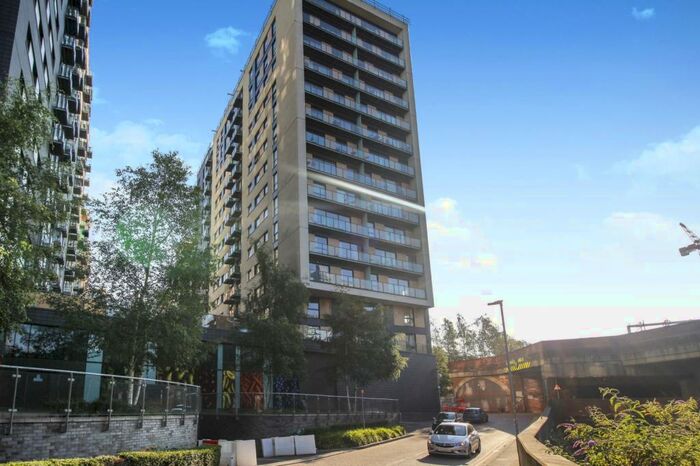 2 Bedroom Apartment To Rent In Vallea Court, Redbank, Manchester, M4