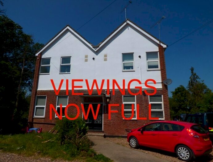 2 Bedroom Flat To Rent In Catherine Road, Benfleet, Basildon, SS7