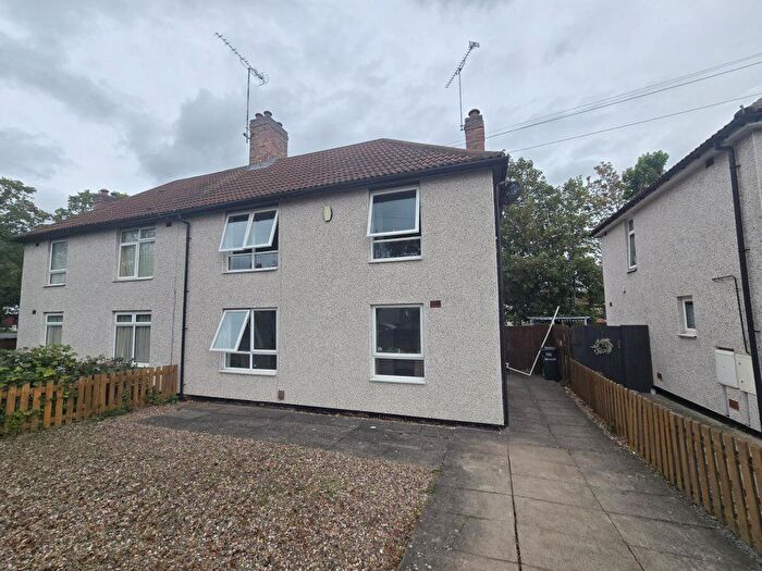 3 Bedroom Semi-detached House To Rent In Windley Road, Leicester, LE2