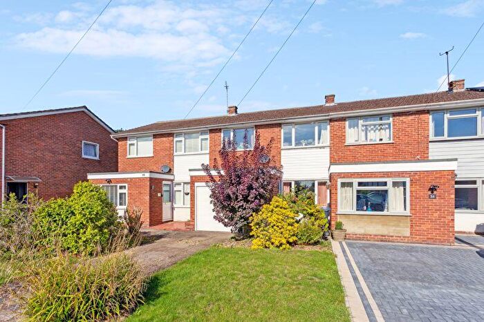 3 Bedroom Terraced House For Sale In Fleetwood Close, Chalfont St. Giles, HP8