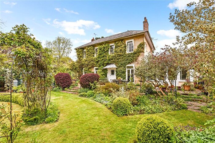 3 Bedroom House For Sale In Guillards Oak, Midhurst, West Sussex, GU29