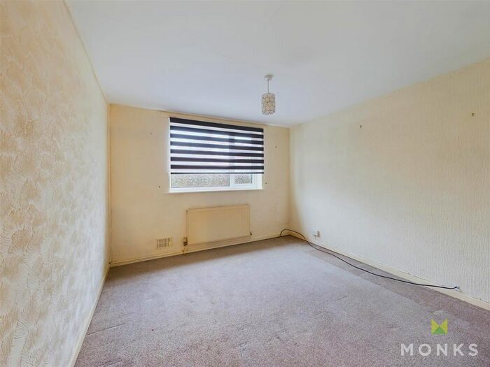 3 Bedroom Detached Bungalow For Sale In Christchurch Drive, Bayston Hill, Shrewsbury, SY3
