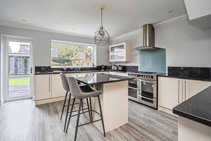 4 Bedroom Detached House For Sale In Bramley Close, Waterlooville, Hampshire, PO7