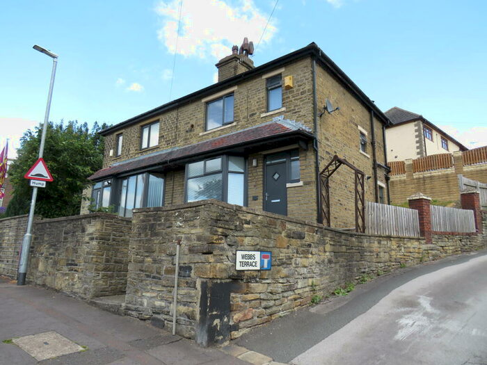 2 Bedroom Semi-Detached House To Rent In Claremount Road, Halifax, HX3