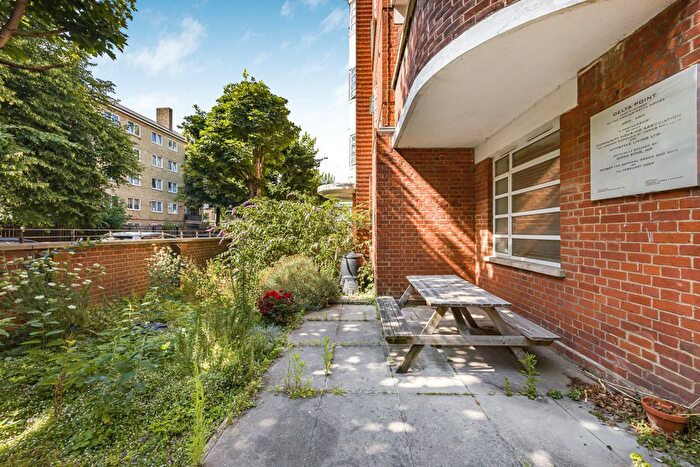 1 Bedroom Flat To Rent In Delta Street, London, E2
