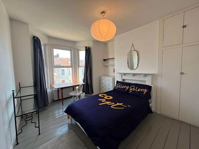 4 Bedroom Terraced House To Rent In Queens Park Road, Brighton, BN2