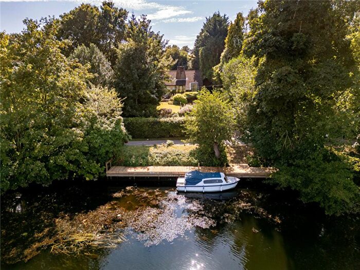 3 Bedroom Bungalow For Sale In Woods End, Bramerton, Norwich, Norfolk, NR14