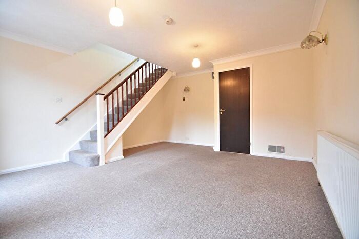 2 Bedroom Terraced House To Rent In Grays Court, Old Portsmouth, Hampshire, PO1