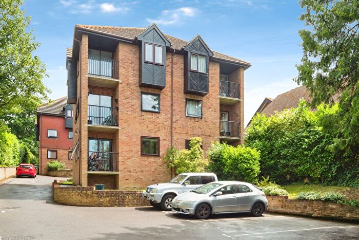 1 Bedroom Flat For Sale In Sandhurst Road, Tunbridge Wells, TN2