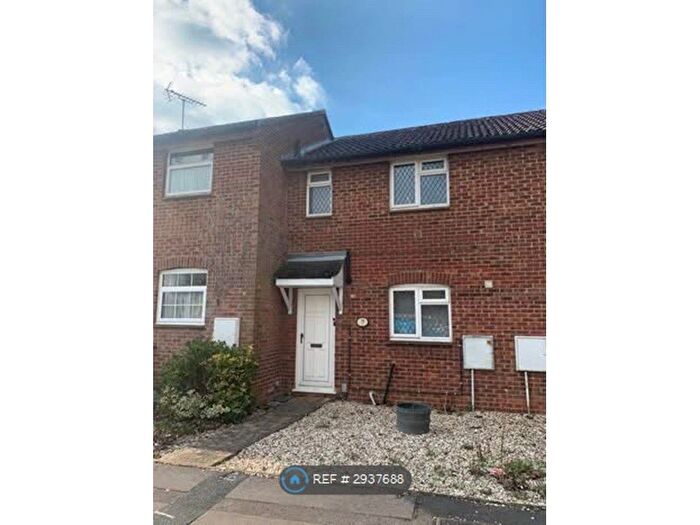 2 Bedroom Terraced House To Rent In Castle Dore, Swindon, SN5