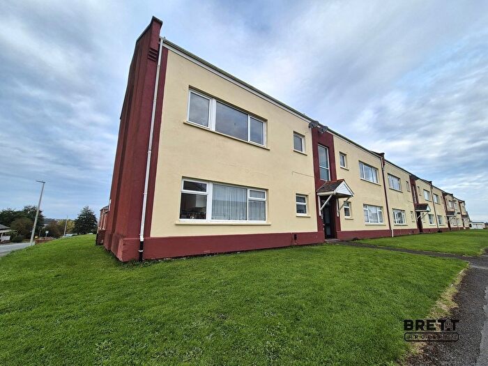 2 Bedroom Flat To Rent In Sussex Row, Llanion Park, Pembroke Dock, Pembrokeshire., SA72