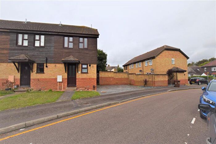 2 Bedroom End Of Terrace House For Sale In The Old Orchard, Rainham, ME8