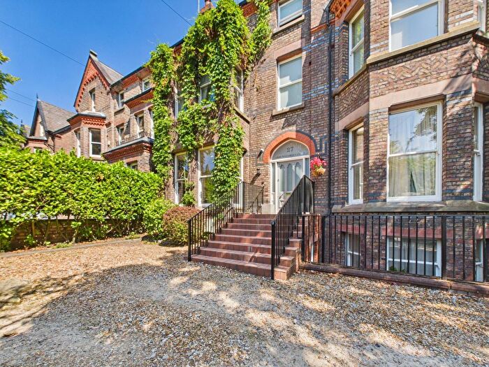 4 Bedroom Terraced House For Sale In Sefton Drive, Sefton Park, Liverpool., L8