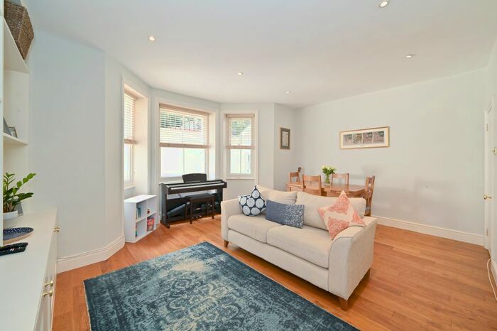 2 Bedroom Flat To Rent In Stanhope Gardens, South Kensington, SW7
