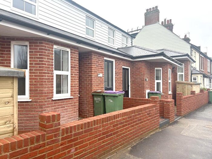 2 Bedroom Terraced House To Rent In Frampton Road, Hythe, Kent, CT21