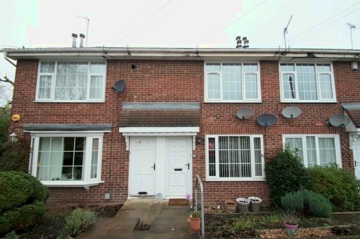 1 Bedroom Flat To Rent In Filedway Rise, Leeds, LS13