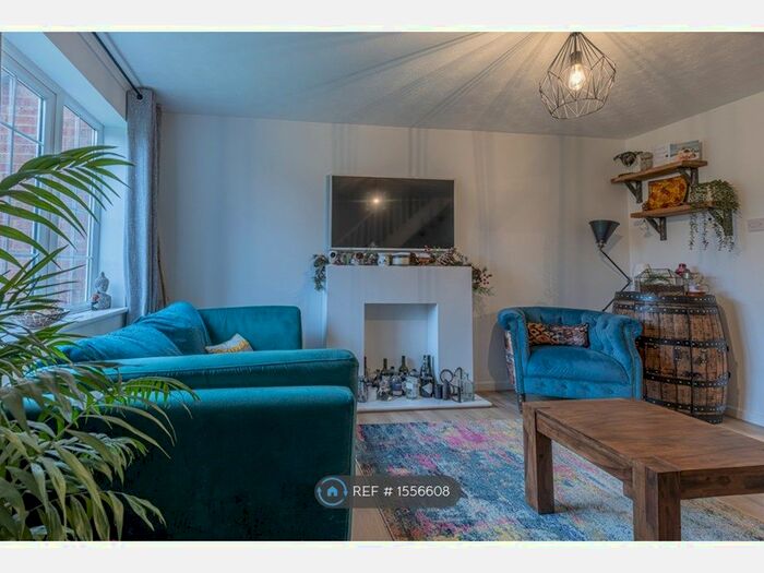 2 Bedroom Terraced House To Rent In Tamarin Gardens, Cambridge, CB1